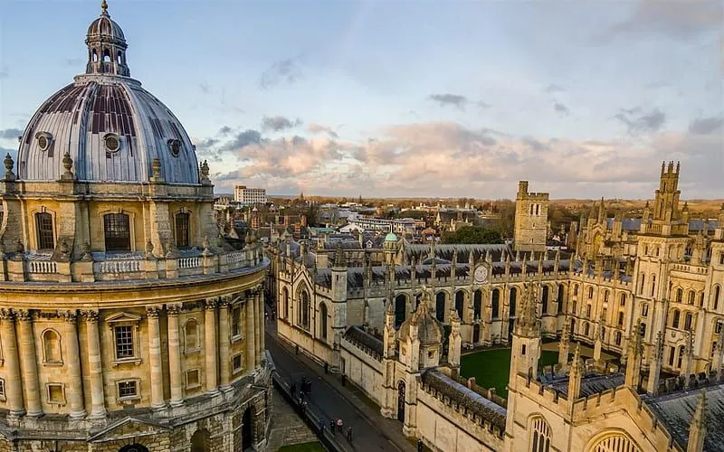Oxford ve Cambridge (Oxbridge Başvuruları)
